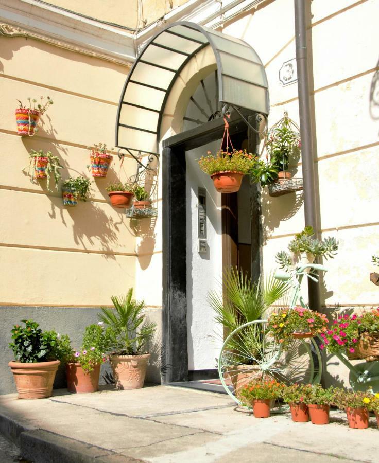 Ferienwohnung Ciassa Noeva Pieve di Teco Exterior foto